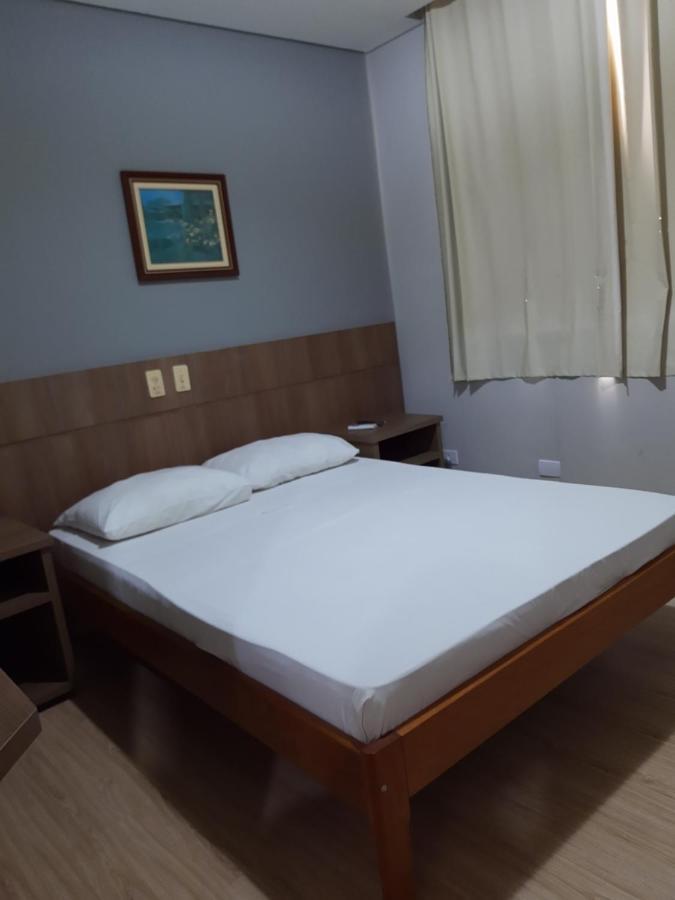 Rede Andrade Guaíra Hotel Curitiba Exterior foto