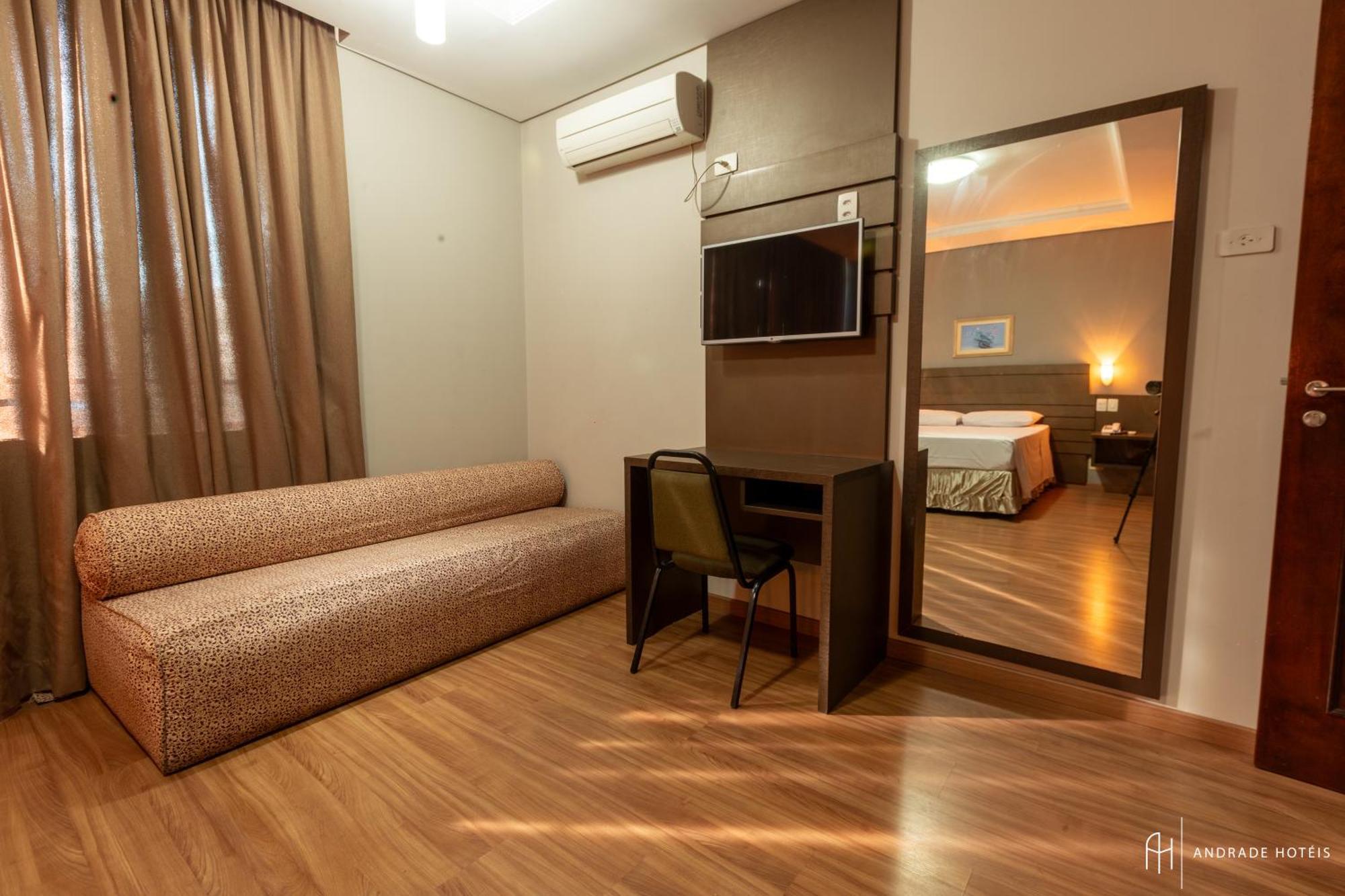 Rede Andrade Guaíra Hotel Curitiba Exterior foto